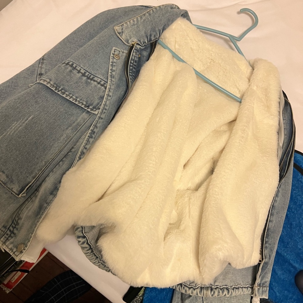 Trendy Coat - image 2